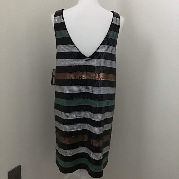 Volcom The “Seek Whence” Dress (NWT) Medium - Picture 7 of 7
